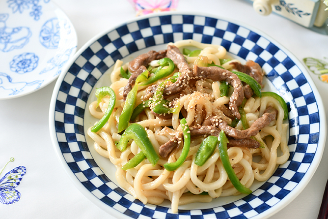 Yaki Udon (Fried Udon Noodle)