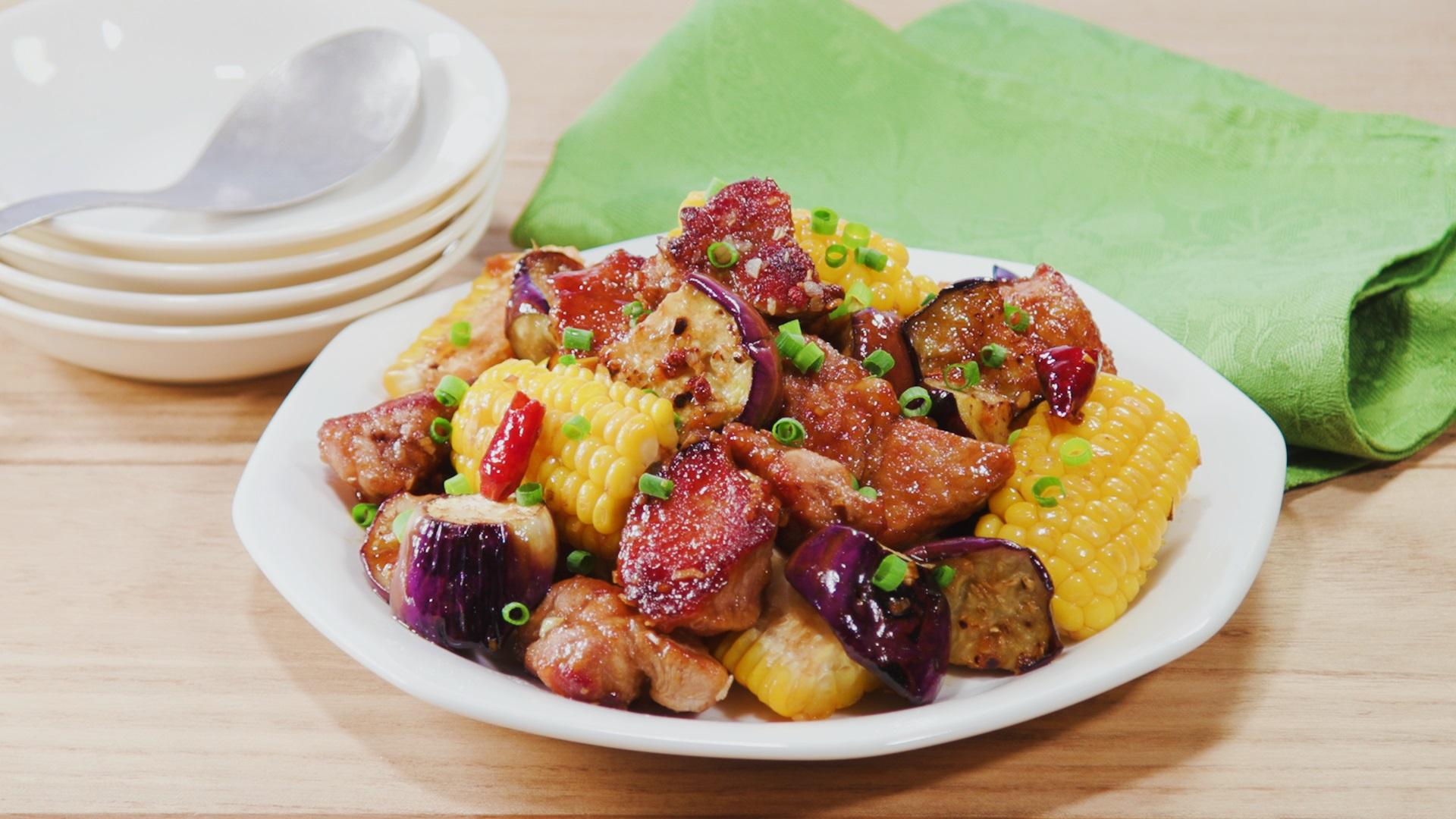 Cunky Pork and Corn Spicy Stir-Fry
